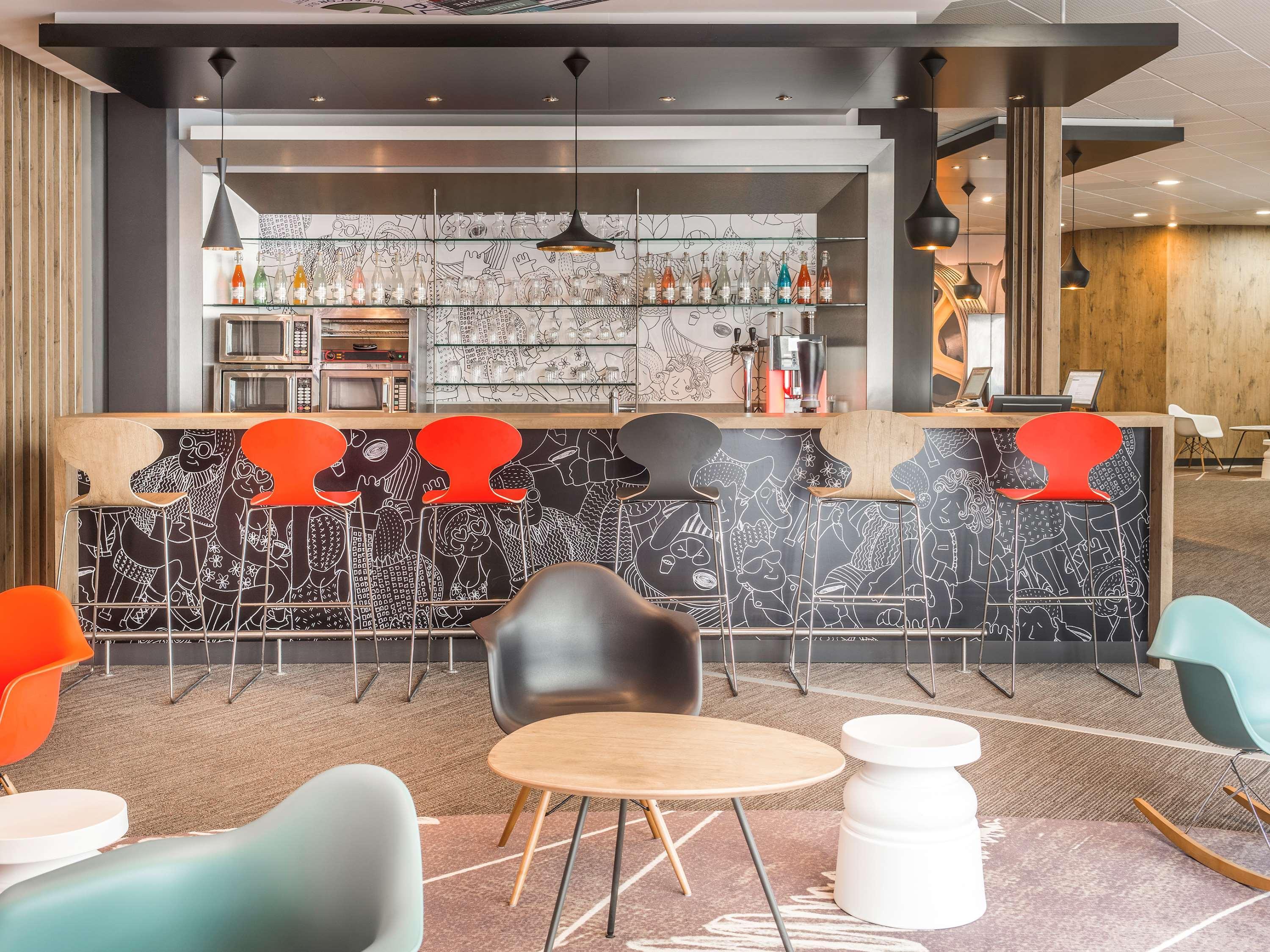 Ibis Nantes Centre Tour Bretagne Ξενοδοχείο Εξωτερικό φωτογραφία